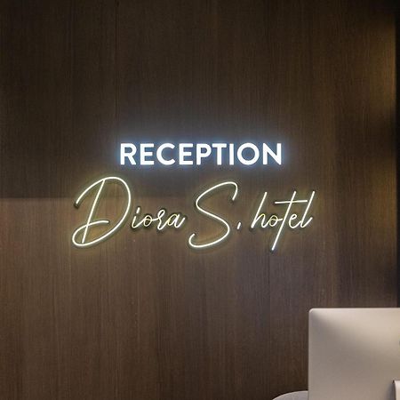 Diora'S Hotel And Apartments Vlorë エクステリア 写真