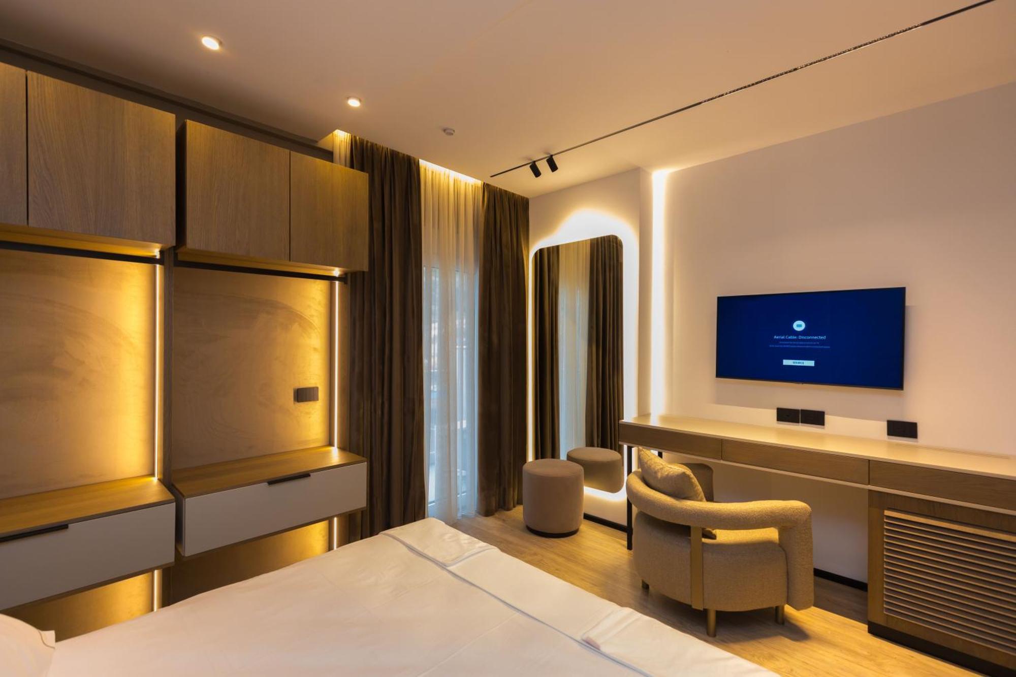 Diora'S Hotel And Apartments Vlorë エクステリア 写真