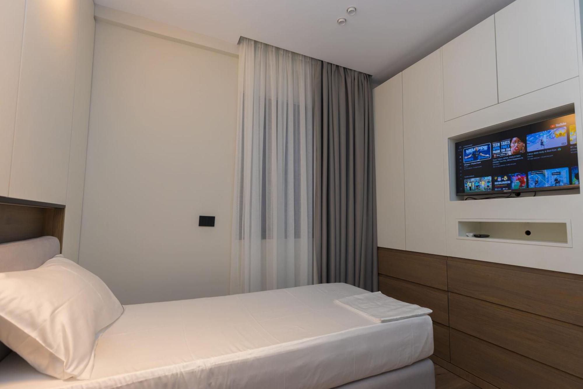Diora'S Hotel And Apartments Vlorë 部屋 写真